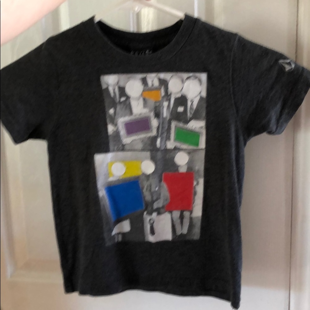 Boys Volcom tee- size small